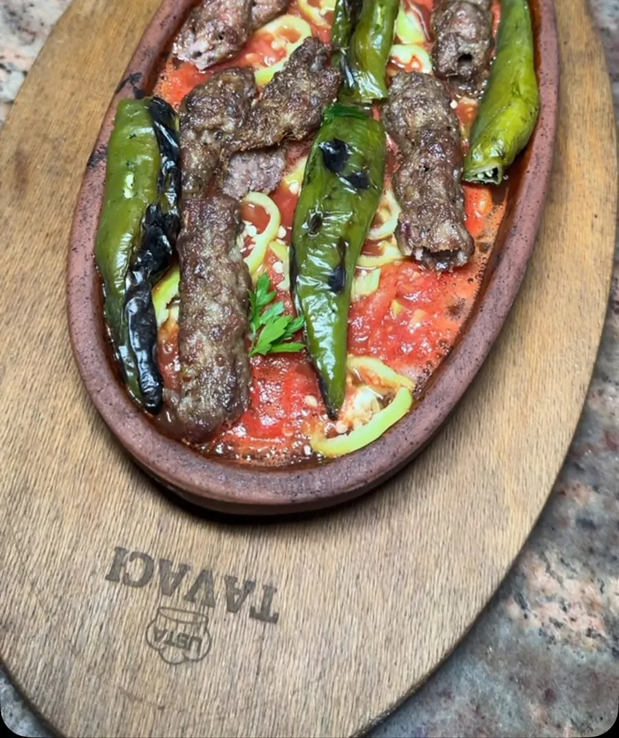 Altı ezmeli kebap